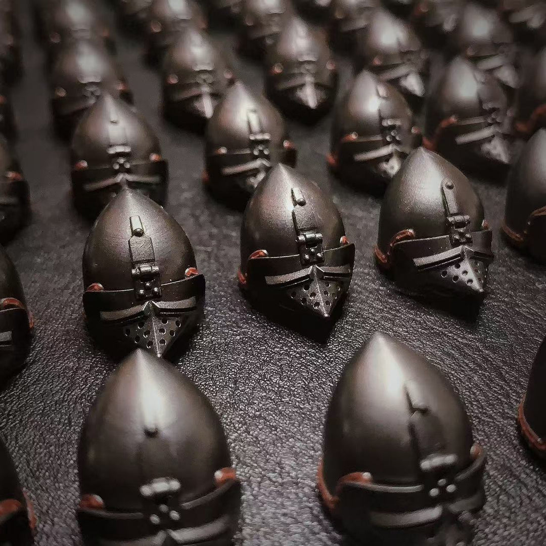 Bascinet with Klappvisors(Hounskull)/ 翻盖中盔(猪嘴型)